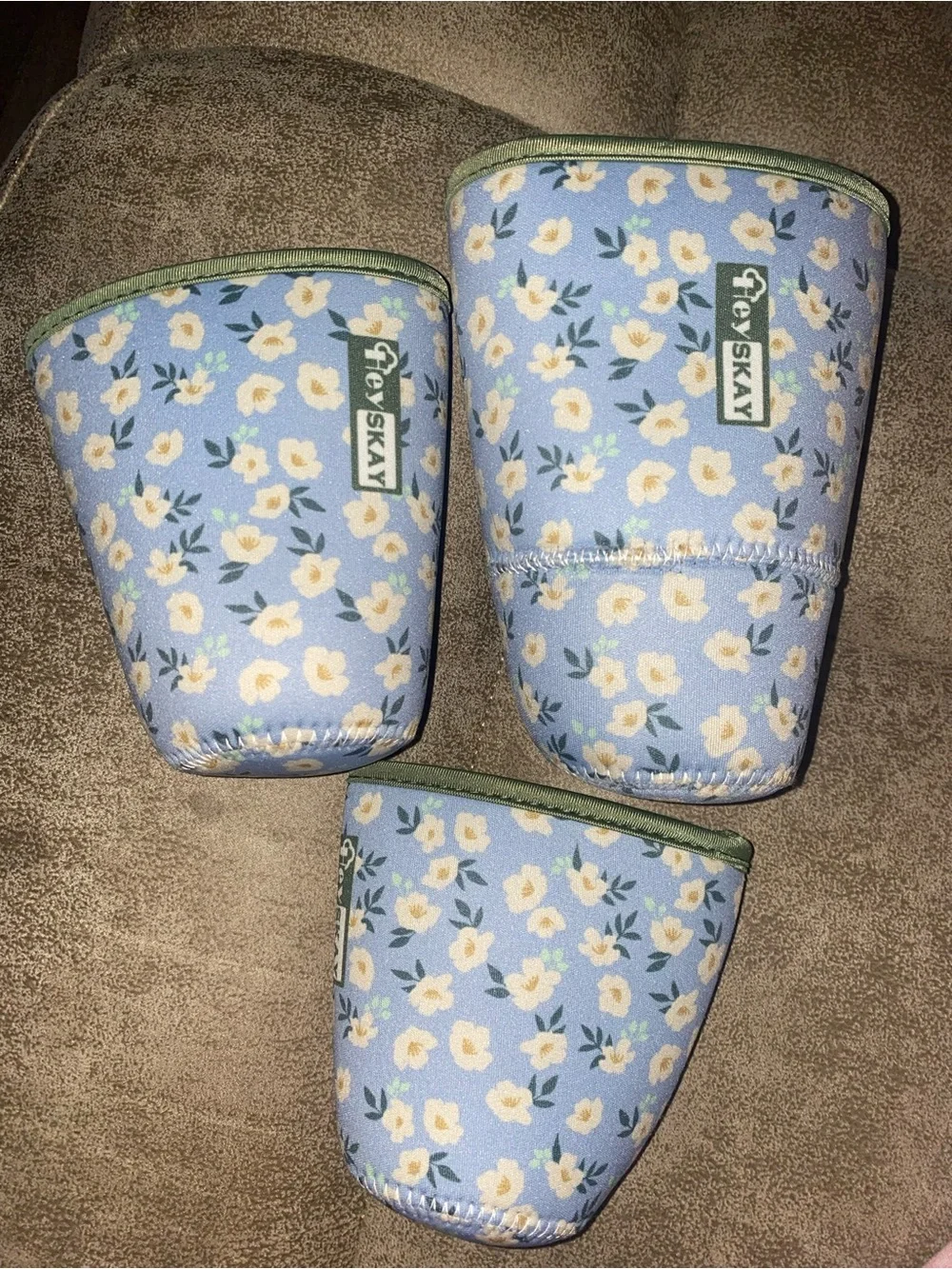 Heyskay Insulated Neoprene Floral Bottle Cooler Sleeves Blue/Green/White 3Pk